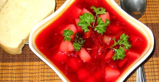 Острый борщ на овощном бульоне