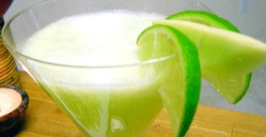 Коктейль из дыни и огурца