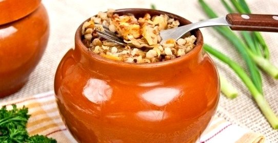 Гречка в горшочках