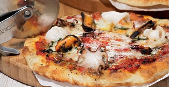 Пицца фритта с морепродуктами