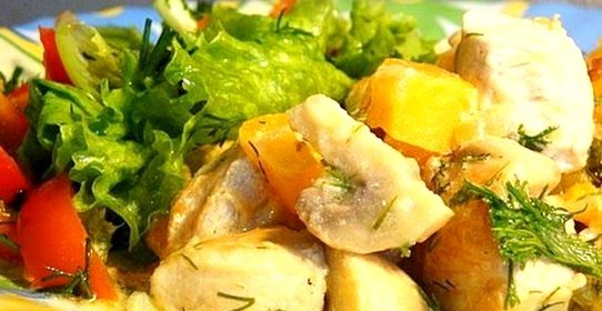 Курица с тыквой и шампиньонами в сметане