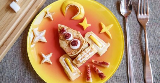 Оладьи с яблоками Космические