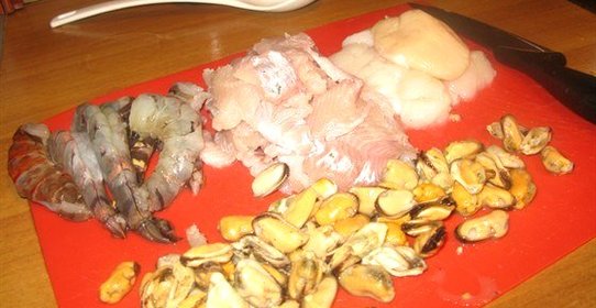 Марсельская уха (Bouillabaisse)