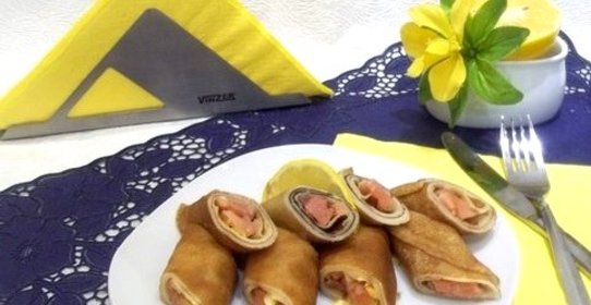 Блинчики с красной рыбой