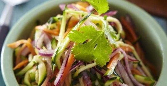 Салат из цукини с морковью и лимоном