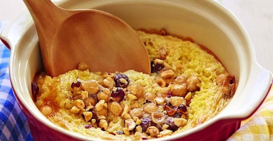 Пшенная каша с изюмом и фундуком