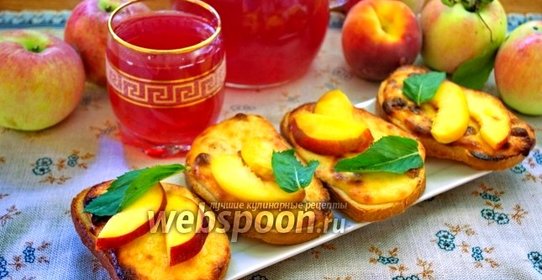 Ленивые ватрушки с изюмом и персиком