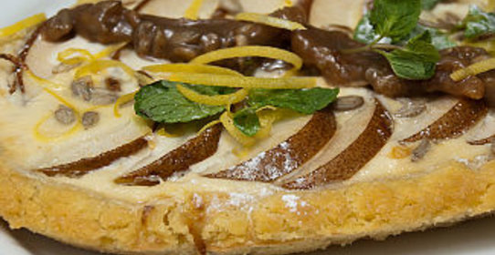 Грушевый Киш с семенами подсолнуха