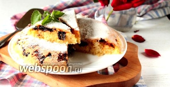 Кекс-пирог с карамелизованным черносливом