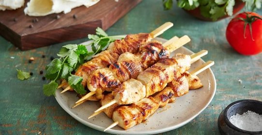 Шашлык из курицы в маринаде из пива и меда