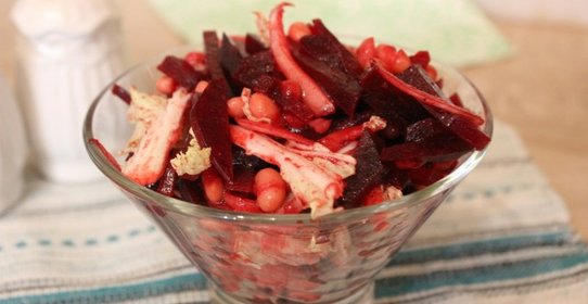Постный салат из свеклы с фасолью