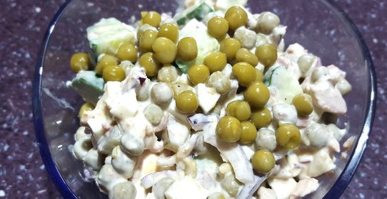 Салат скумбрия с яйцом