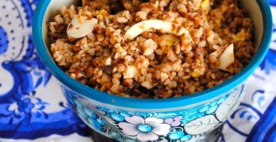 Гречка с грибами и яйцами