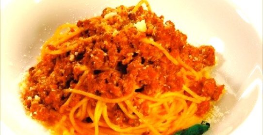 Спагетти с мясным фаршем