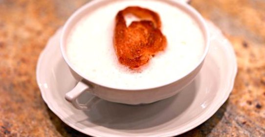 Хлебный суп с копченой грудинкой