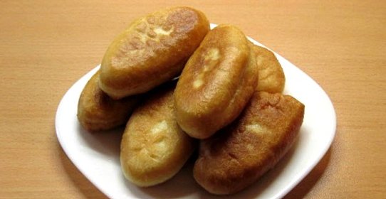 Пирожки с рисом и рыбой