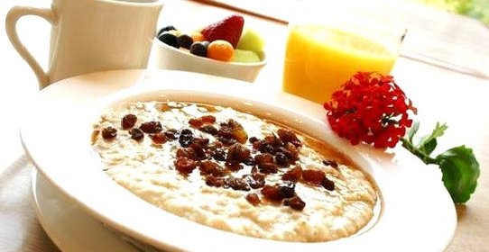 Каша рисовая с изюмом в мультиварке