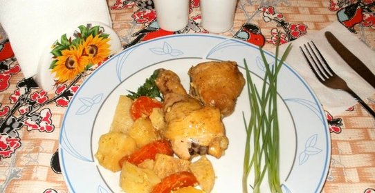 Курица с картошкой и овощами