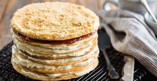 Торт Наполеон со сгущенкой