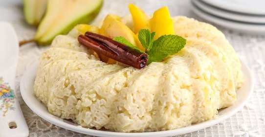 Рисовая каша с грушами