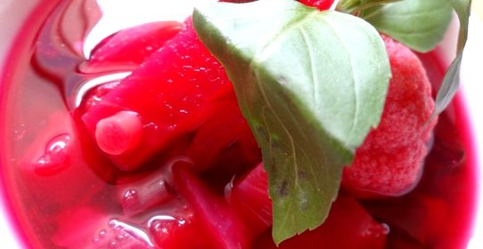 Летний борщ с бататом