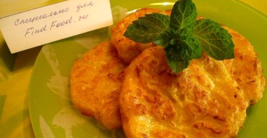 Кабачковые оладьи с чесноком