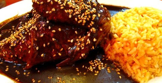 Индейка под соусом моле по‑мексикански