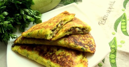 «Чебуреки» из кабачка