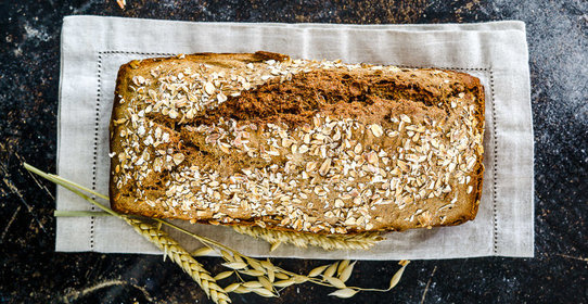 Русско-ирландский бездрожжевой хлеб с семечками