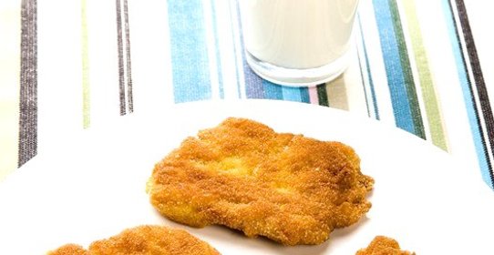 Котлеты из фасоли с грибным соусом