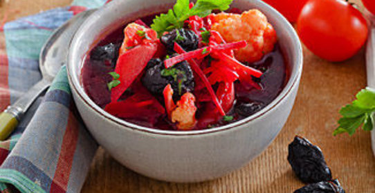 Постный борщ с черносливом в мультиварке