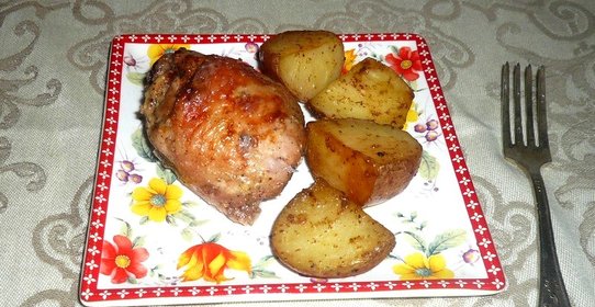 Курица запеченная под сметаной