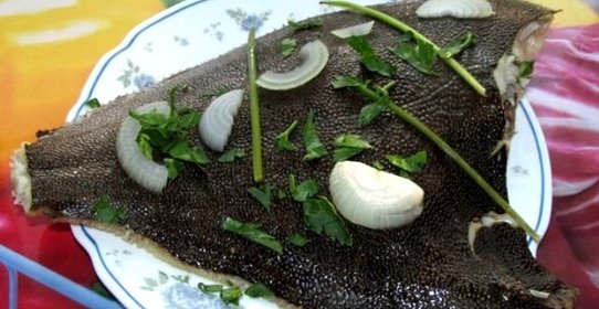 Запеченная камбала в фольге