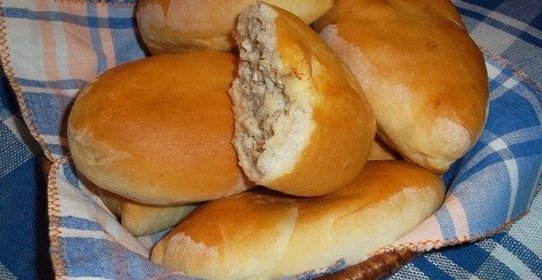Пирожки с куриным фаршем