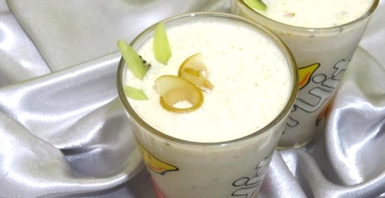 Молочный коктейль с грушей