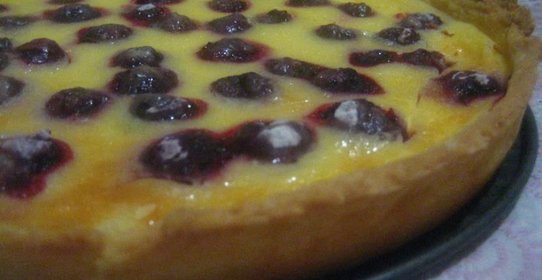 Пирог Вишня в сметане