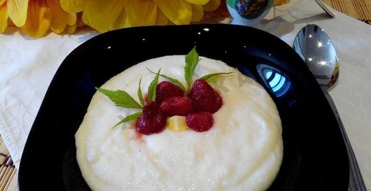 Манная каша в мультиварке