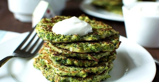 Оладьи из брокколи в духовке