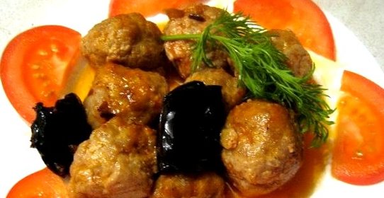 Тефтели с черносливом