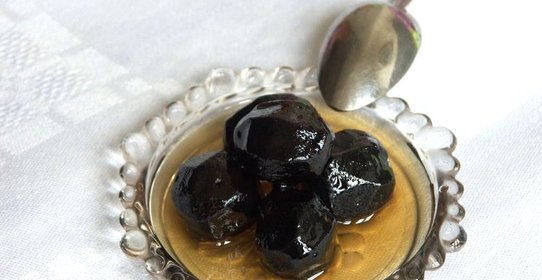 Варенье из орехов грецких