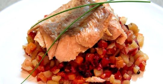 Рыба с овощами, запеченная в фольге