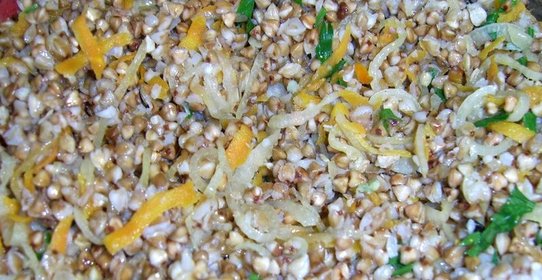 Каша гречневая с луком