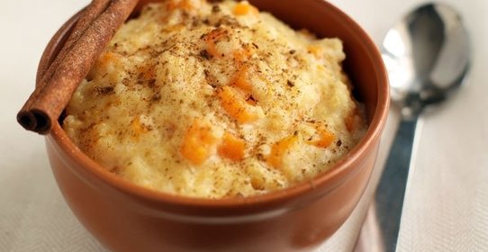 Пшенная каша с яблоками