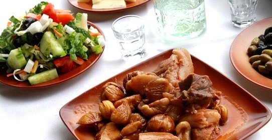 Свинина с каштанами