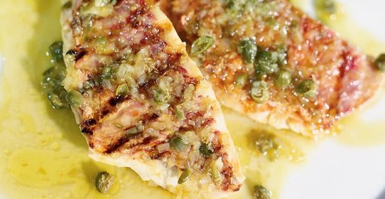 Кефаль под лимонно-апельсиновым маринадом