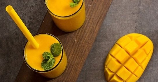 Молочный коктейль из манго