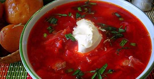 Борщ из говяжьей рульки