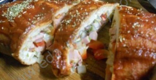 Закрытая пицца Кальцоне