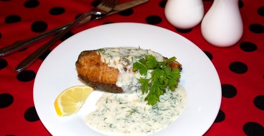 Рыба под соусом