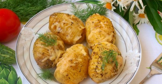 Запечённый картофель с ароматными травами